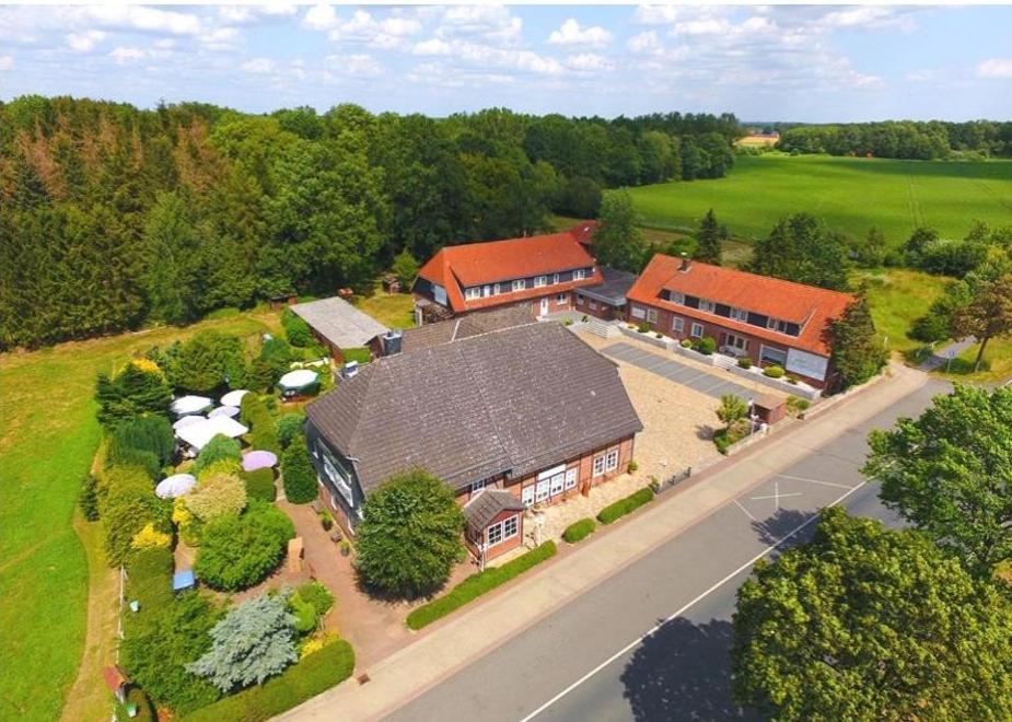 Hotel Zur Erholung & Restaurant Amme'S Landhaus Eicklingen Exterior photo